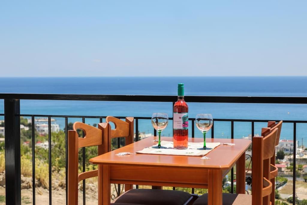 Petronas Land House 2 Villa Archangelos  Dış mekan fotoğraf