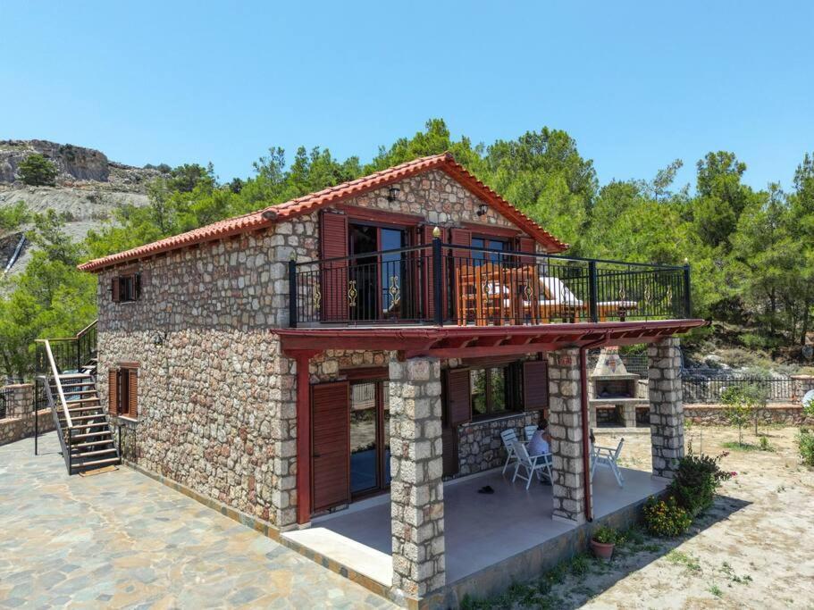 Petronas Land House 2 Villa Archangelos  Dış mekan fotoğraf