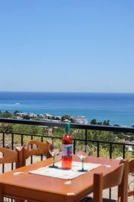 Petronas Land House 2 Villa Archangelos  Dış mekan fotoğraf
