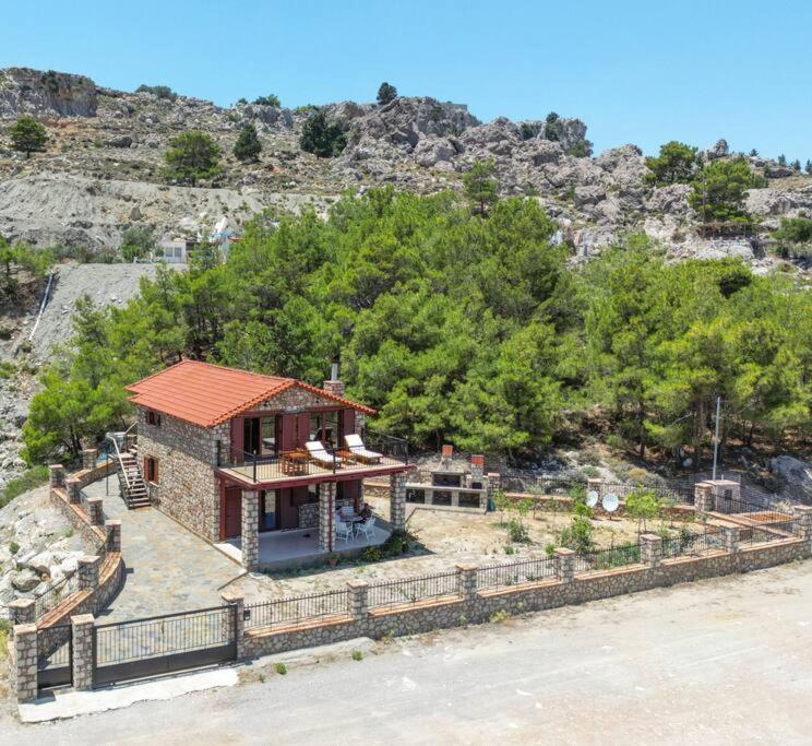 Petronas Land House 2 Villa Archangelos  Dış mekan fotoğraf